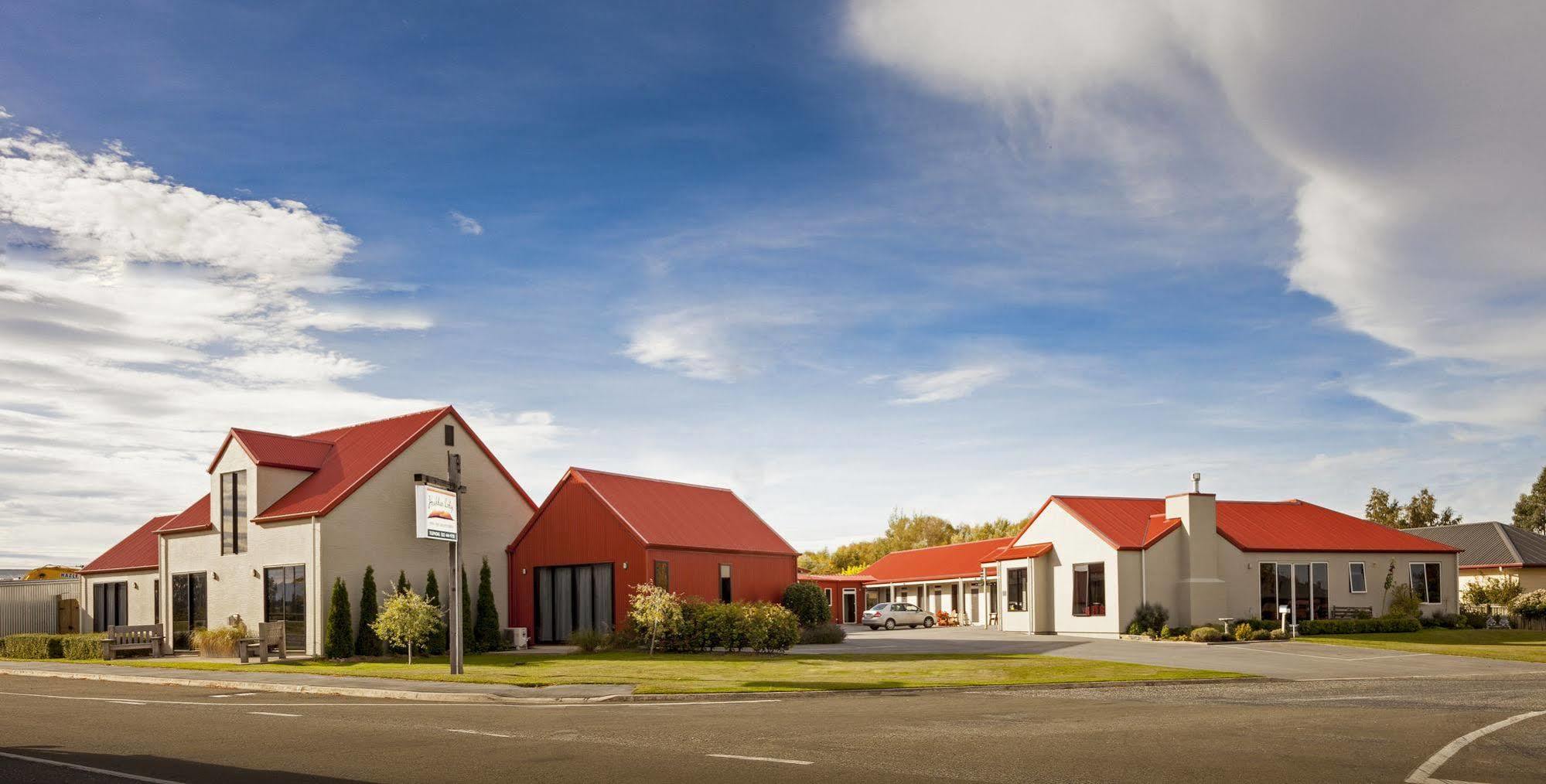 Hawkdun Lodge Motel Ranfurly Exterior photo
